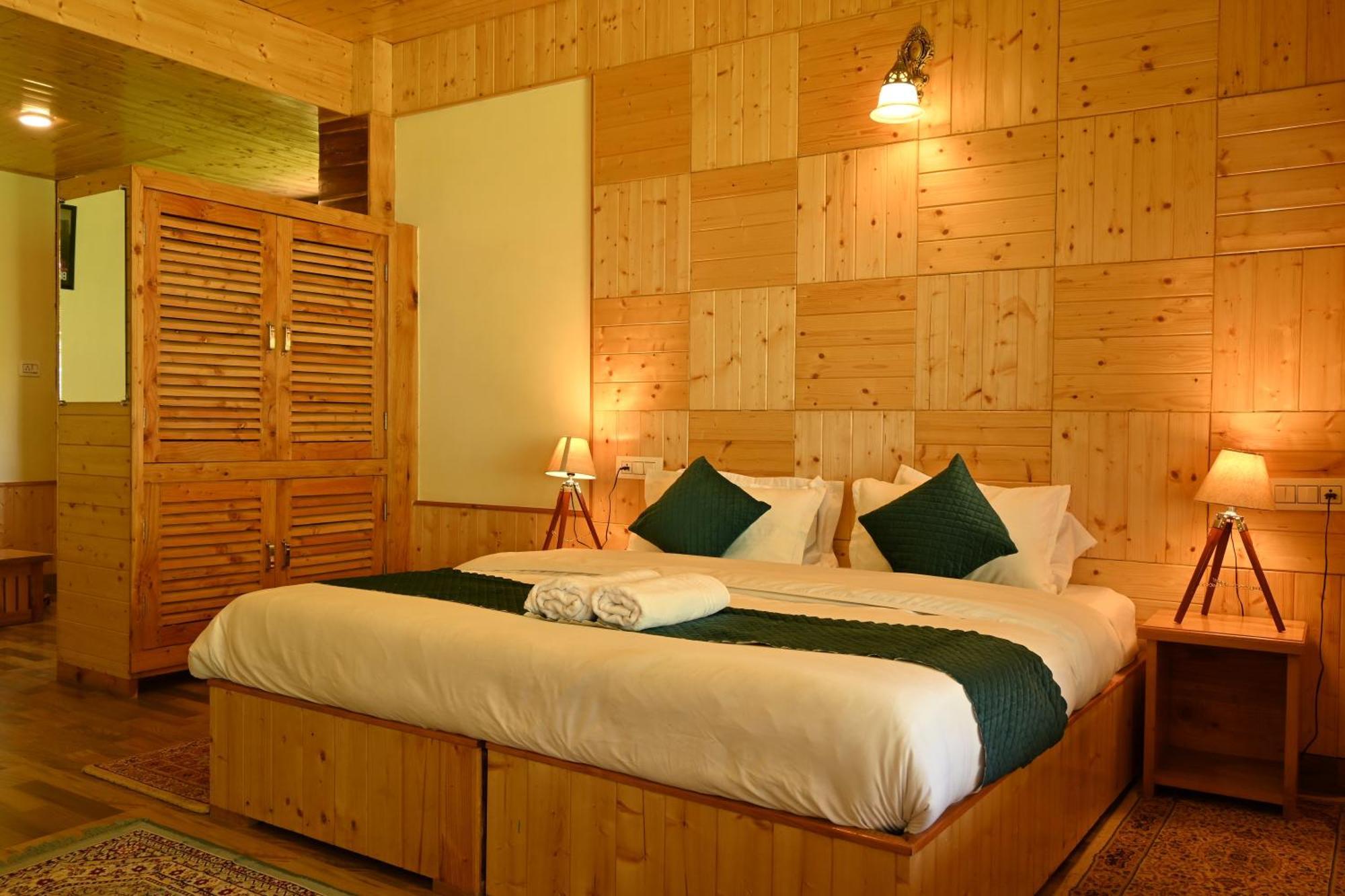 Cascade Mountain Retreat Manali Bed & Breakfast Exterior foto