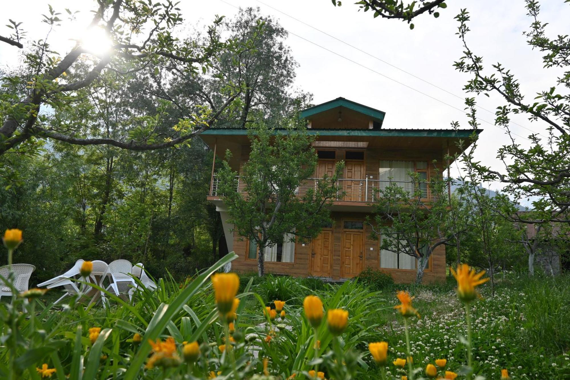Cascade Mountain Retreat Manali Bed & Breakfast Exterior foto