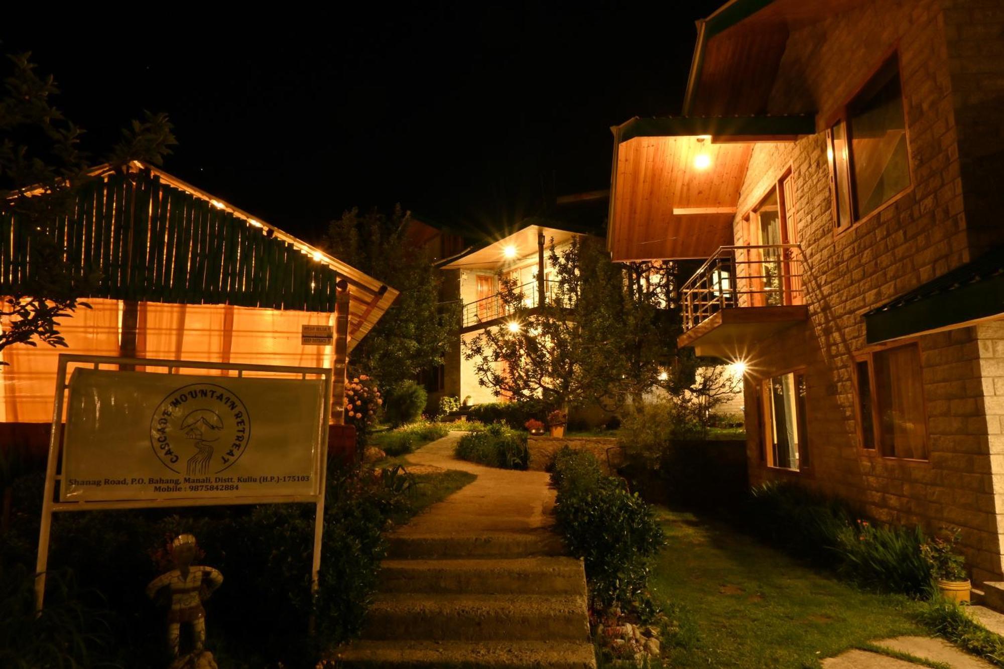 Cascade Mountain Retreat Manali Bed & Breakfast Exterior foto